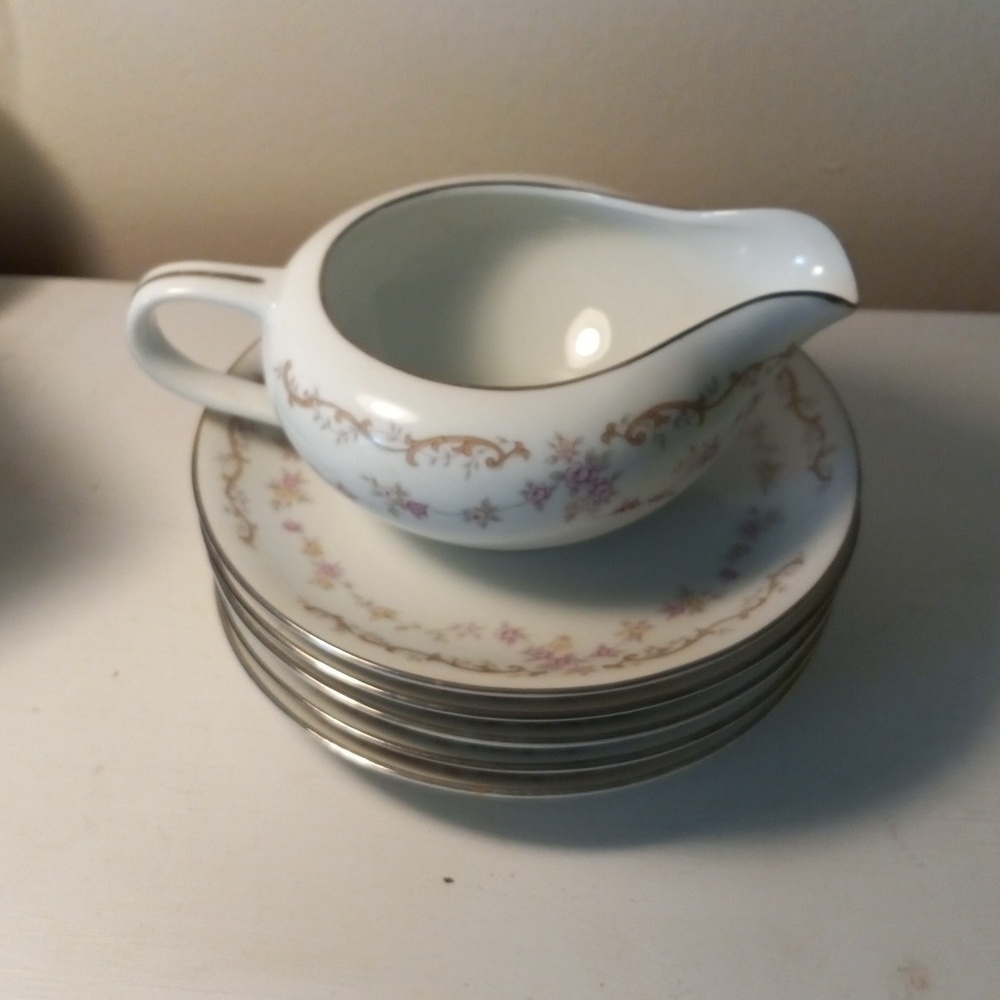 Halsey Japan Fine China rise chintz 5 saucers and creamer